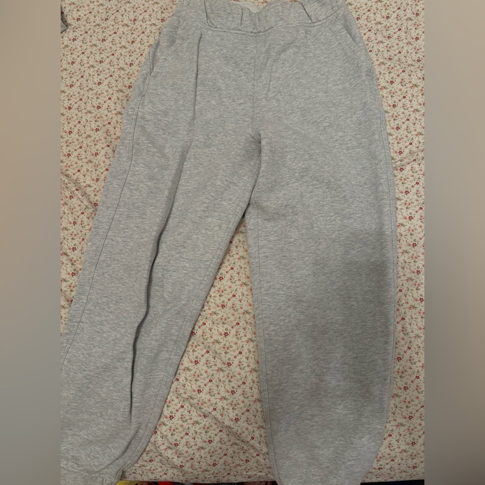 lululemon joggers